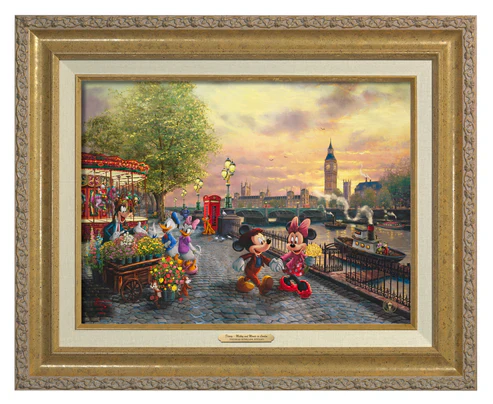 Mickey and Minnie in London - Image 2