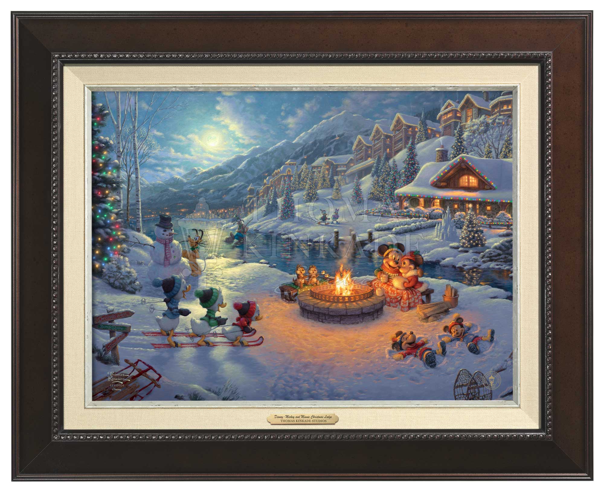 Mickey and Minnie Christmas Lodge - Image 5