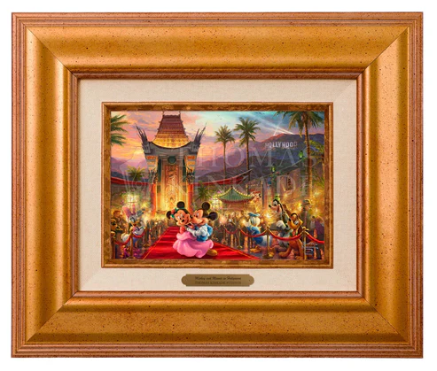 Mickey and Minnie in Hollywood - Image 2