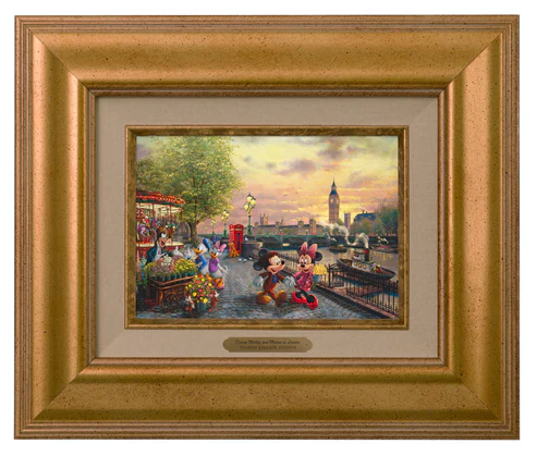 Mickey and Minnie in London - Image 2